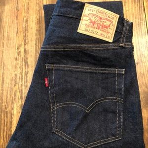 LEVI'S VINTAGE CLOTHING 1967 505 12 oz Japanese Selvedge Size 34